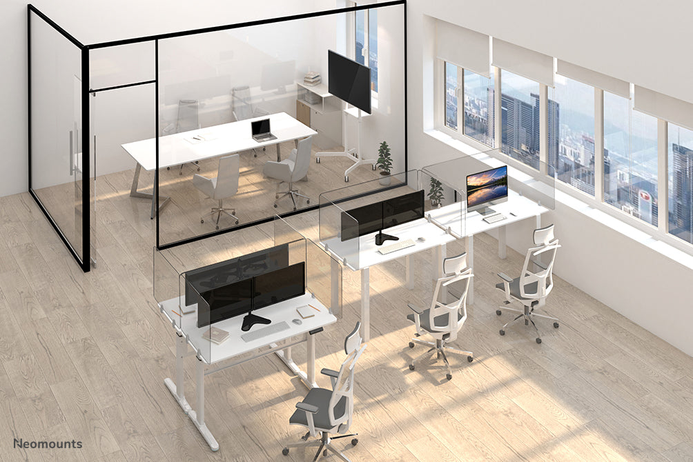 Neomounts Hygieneschutzschild – 1'380 × 650 mm, transparent, mit Montageset, für Tischplatten 0–25 mm