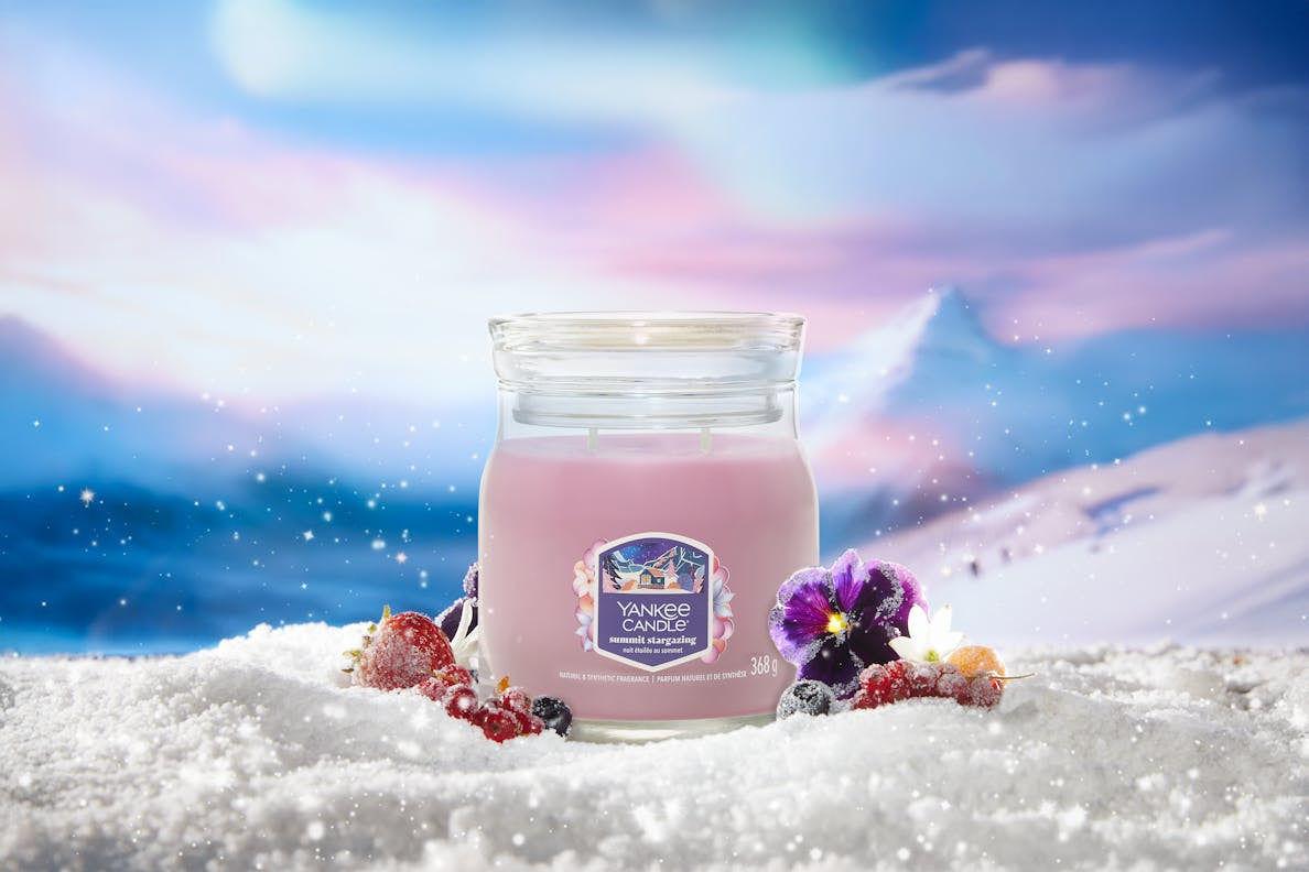 Yankee Candle Summit Stargazing – Duftkerze, Medium Jar, 35–50 h