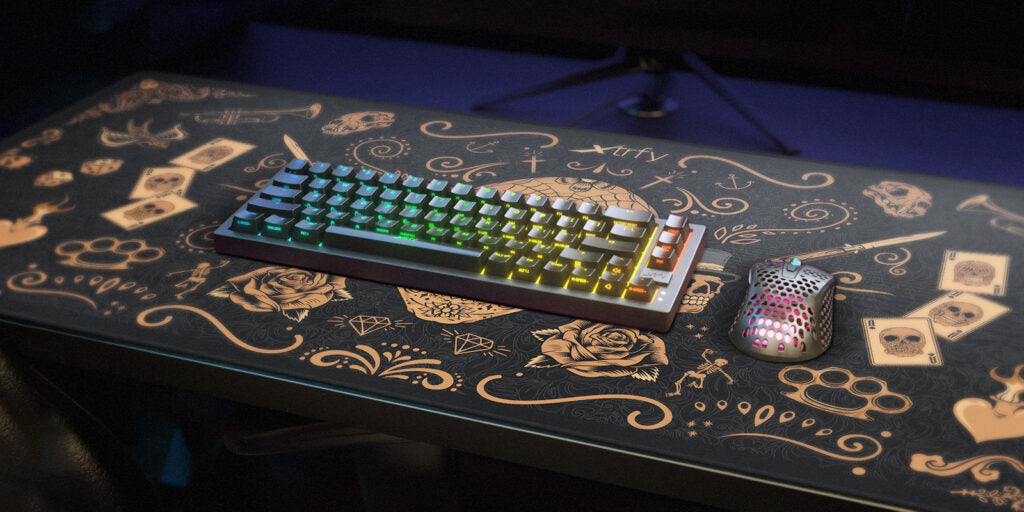 CHERRY XTRFY GP5 CALAVERA XL – Gaming-Mauspad – 920 × 400 mm, Tuch & Gummi, Mehrfarbig
