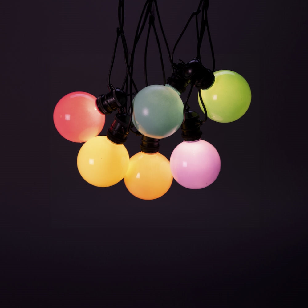 Konstsmide Lichterkette – 2600 K – IP44 – Akku & Solar – 10 LEDs, Timer, dimmbar, Fernbedienung – Kunststoff