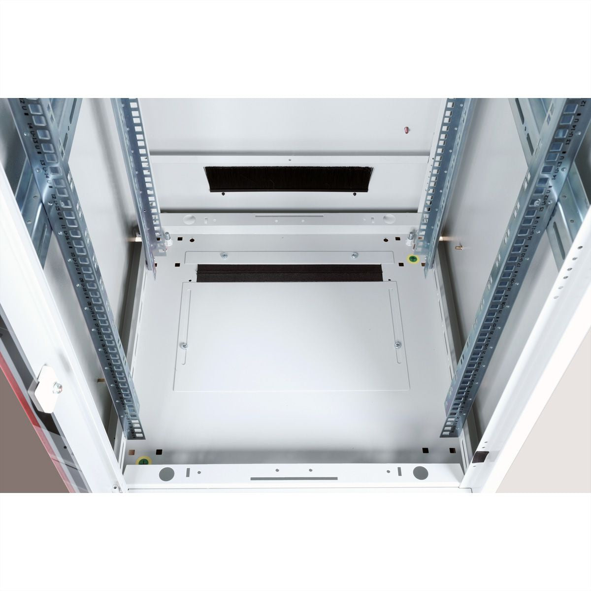 ROLINE Pro – 19" Netzwerkschrank 26U, IP20, abschliessbar, 600 × 600 × 1342 mm, lichtgrau, Stahl