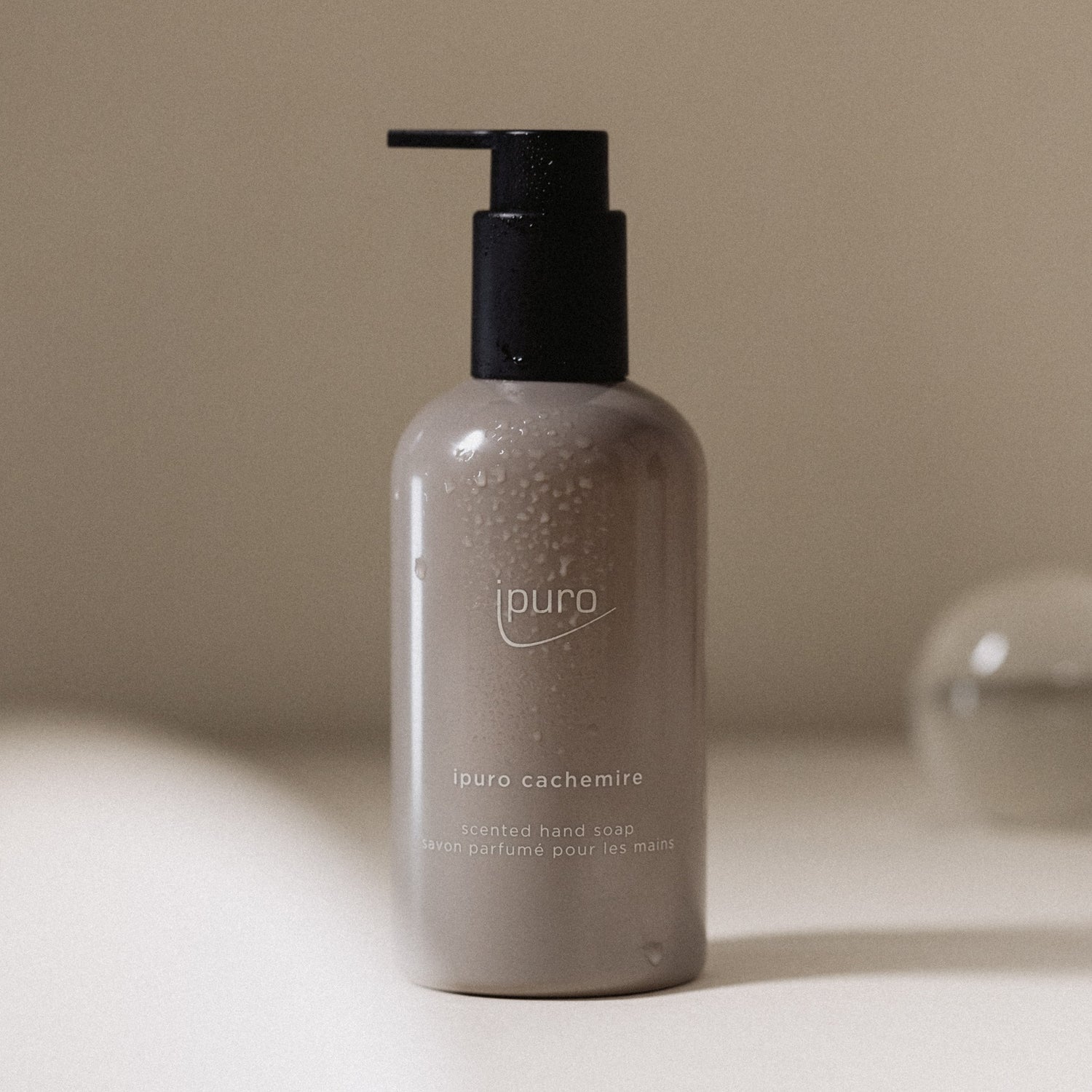 Ipuro Flüssige Handseife – Cachemire – Pumpflasche – 250 ml