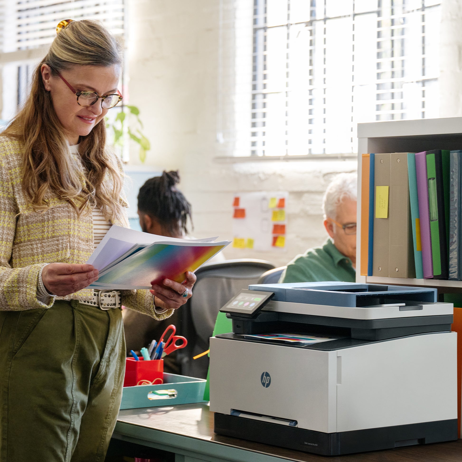 HP Color LaserJet Pro 3302 fdng – Farbiges Laser-MFP, 4-in-1