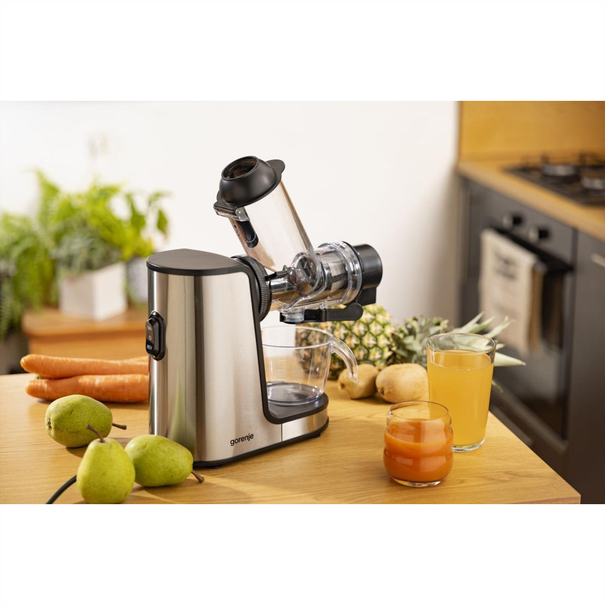 Gorenje Entsafter JC200BE – 400 ml, 200 W – schwarz/silber
