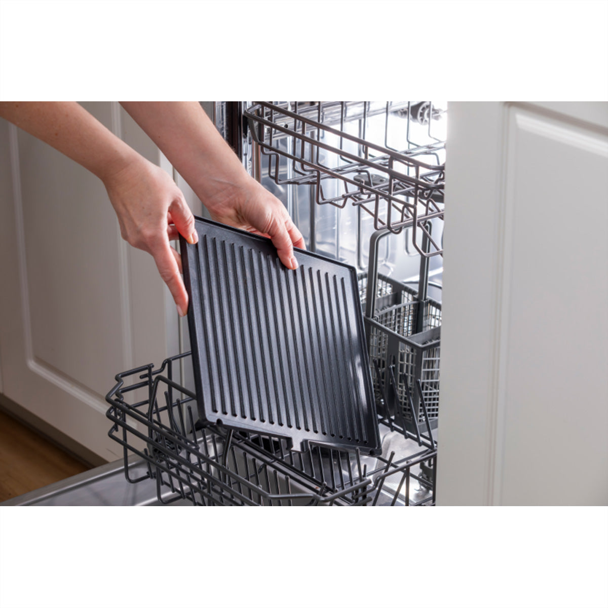 Gorenje Kontaktgrill GCG2000SD – 2000 W, spülmaschinenfest – schwarz