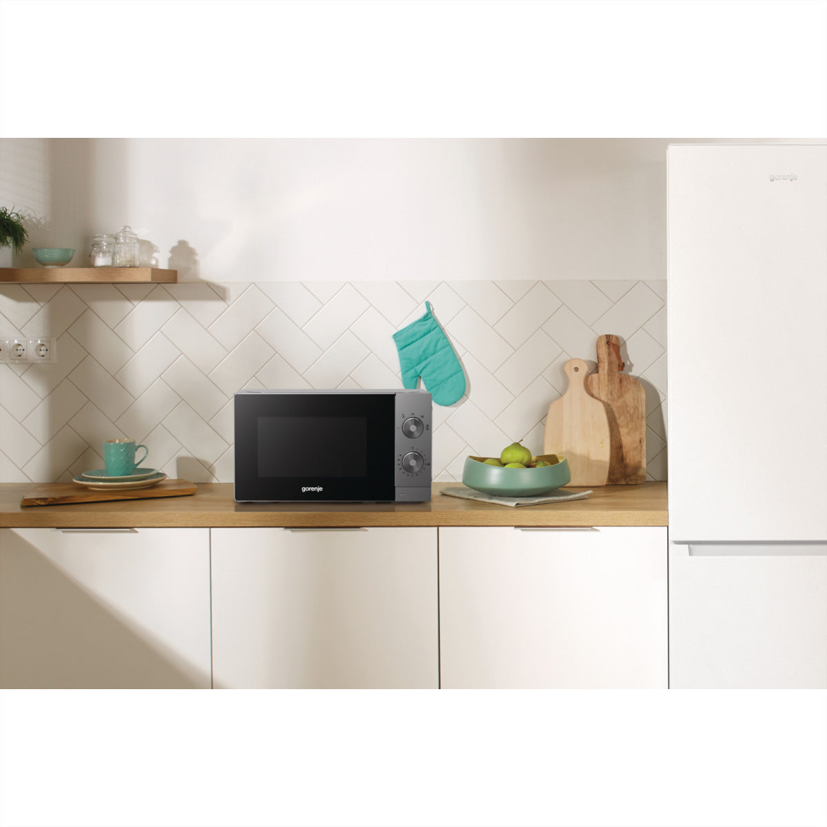 Gorenje Mikrowelle MO20E1T4 – 20 l, 700 W – schwarz/edelstahl