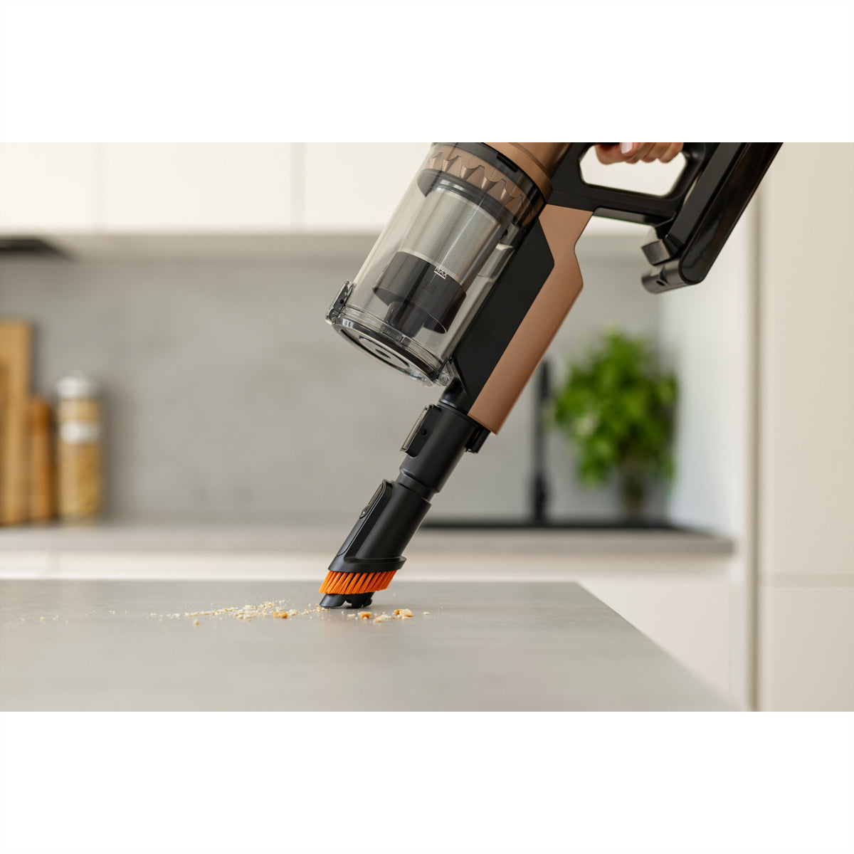 Gorenje Kabelloser Staubsauger SVC259449NDCO NEODEEP, 2-in-1 – 60 Min., 125 AW, Behälter 0,6 l