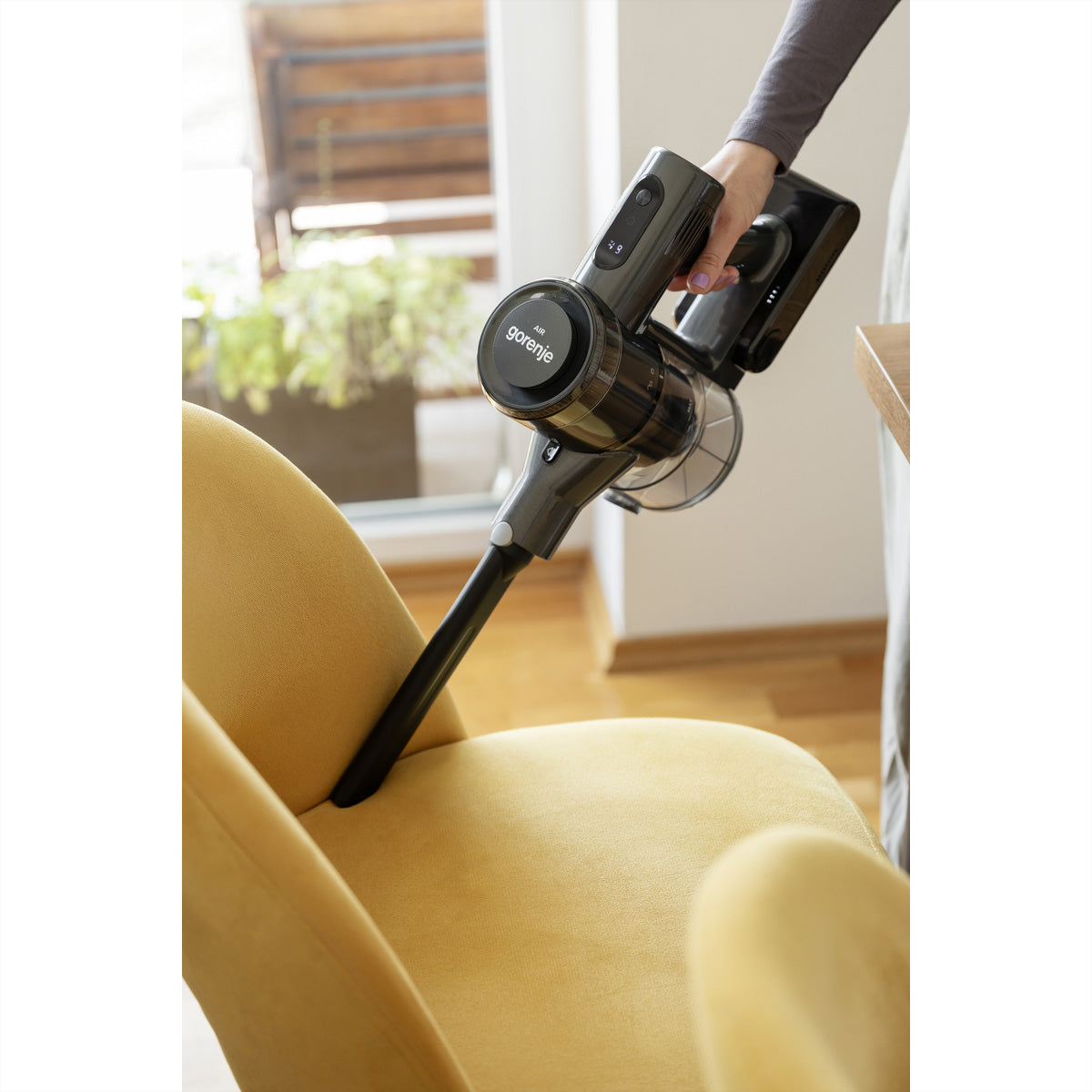 Gorenje Kabelloser Staubsauger SVC222480AA AIR, 2-in-1 – 30 min, 70 AW, Behälter 0,70 l
