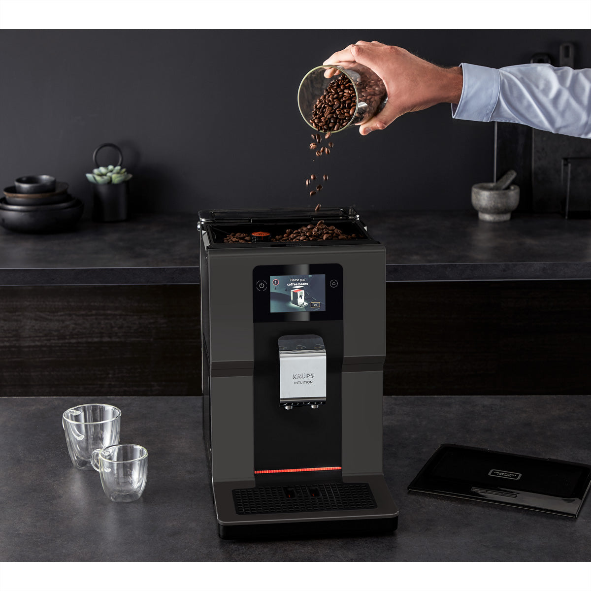 Krups Intuition Preference EA872B10 Kaffeevollautomat – 3 l, 250 g Bohnenbehälter, One-Touch Cappuccino-System