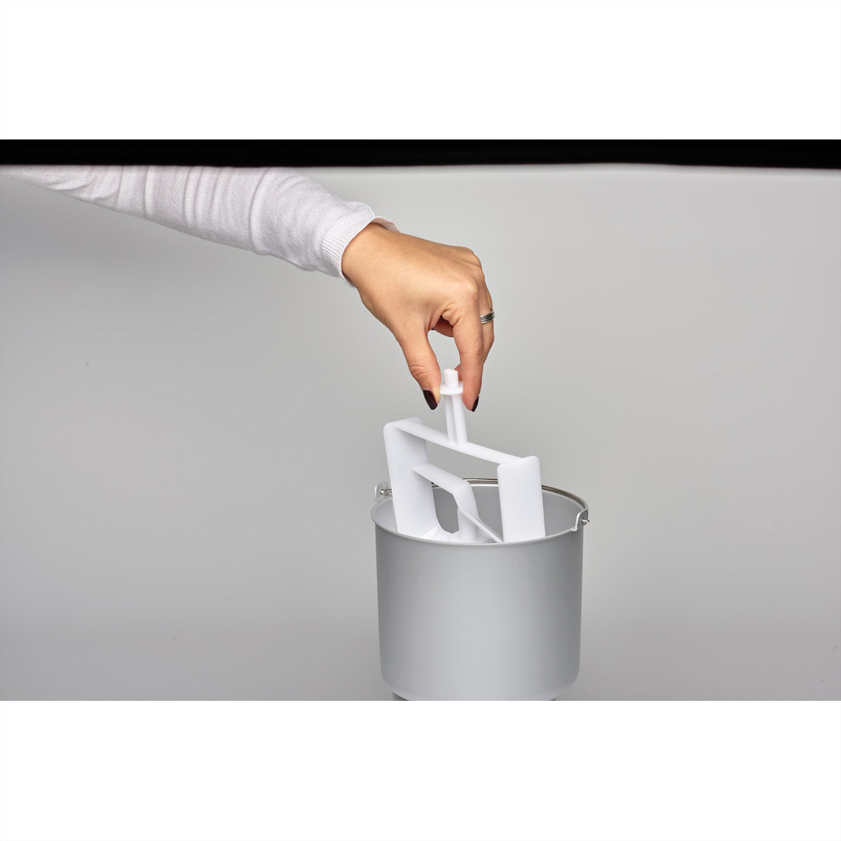 Solis Gelateria Pro Touch 8502 – 1,8 l, Glacé & Sorbet, 200 W – Edelstahl