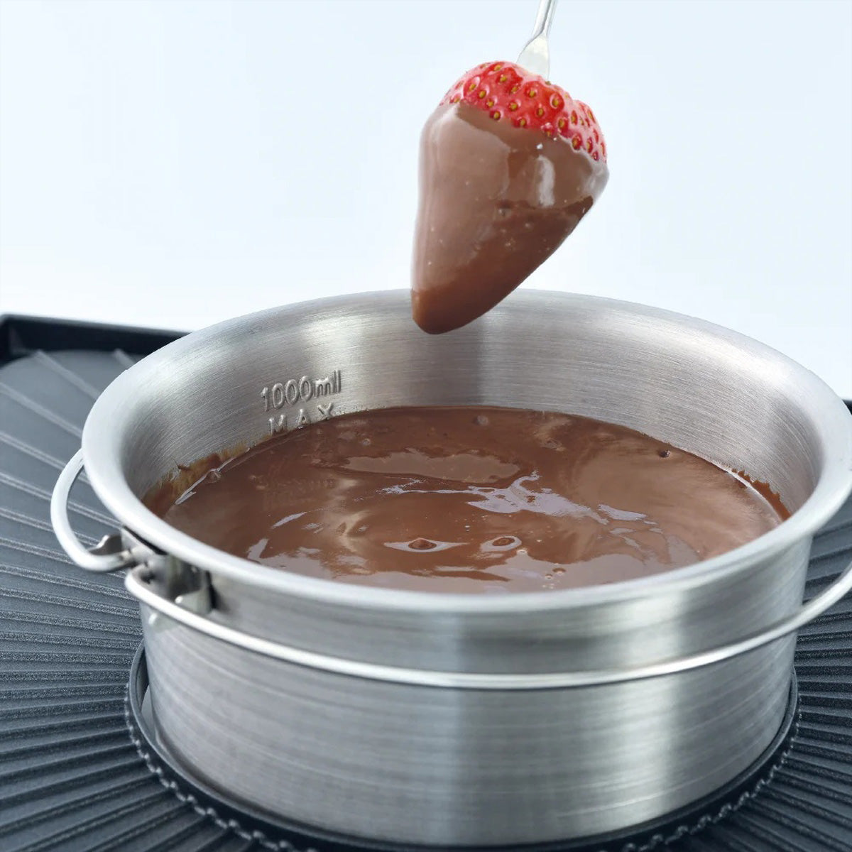 Solis Fondue-Set Combi-Grill 3 in 1 Typ 796 – Fonduetopf 1,3 l, 8 Personen, elektrisch – Edelstahl/Schwarz