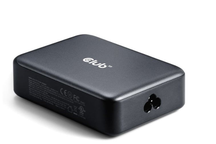 Club3D CAC-1918 Reiseladegerät 240 W GaN – 4 × USB-C, Schwarz