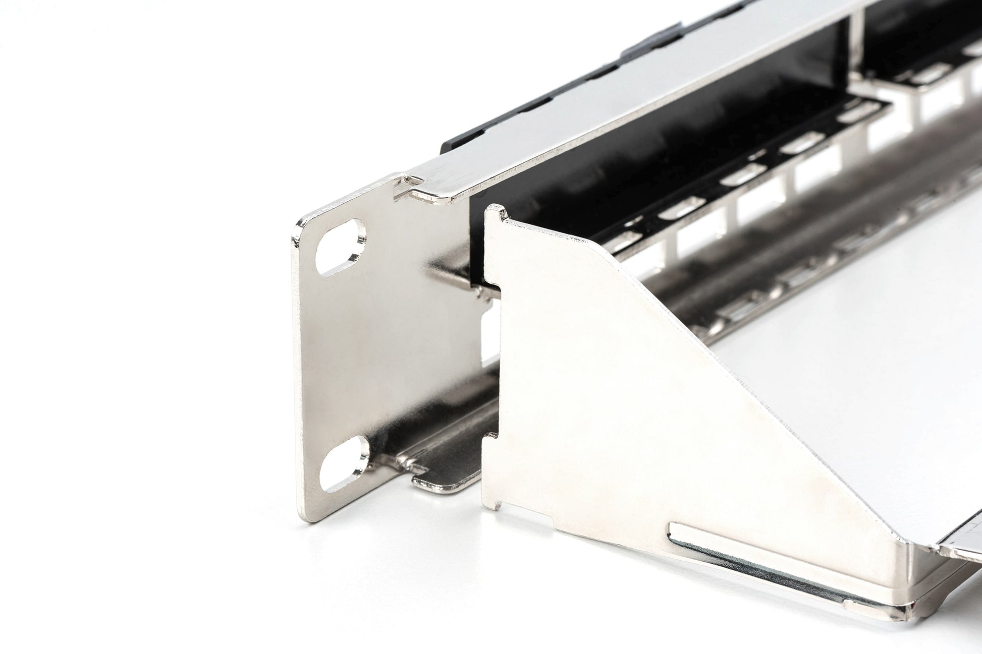 Digitus Patchpanel – 24× RJ‑45, galvanisierter Stahl, 1U, metallisch