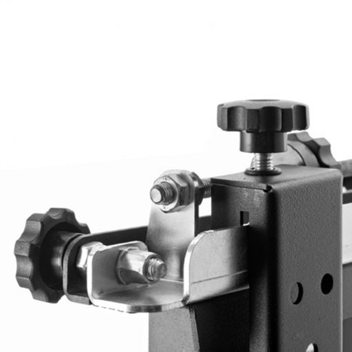 Hagor Videowandhalterung – 55–75" – VESA 200×200–400×400 – bis 75 kg, Push-Out – VWH-4