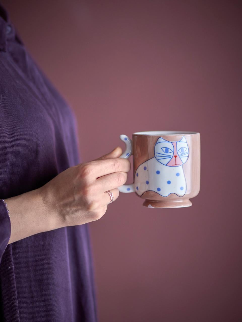 Bloomingville Missy Tasse – 0,33 l, Steinzeug, Braun, Weiss, Spülmaschinengeeignet, Mikrowellengeeignet