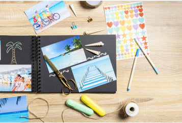 Exacompta Scrap Addict – Scrapbooking-Set – Fotoalbum 32 × 22 cm – inkl. 12 Metallic-Marker, 300 Sticker
