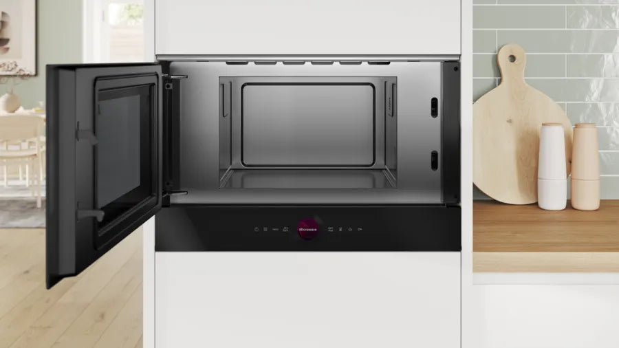 Bosch Einbau-Mikrowelle BFL7221B1 – 21 l, Inverter, 900 W – Schwarz