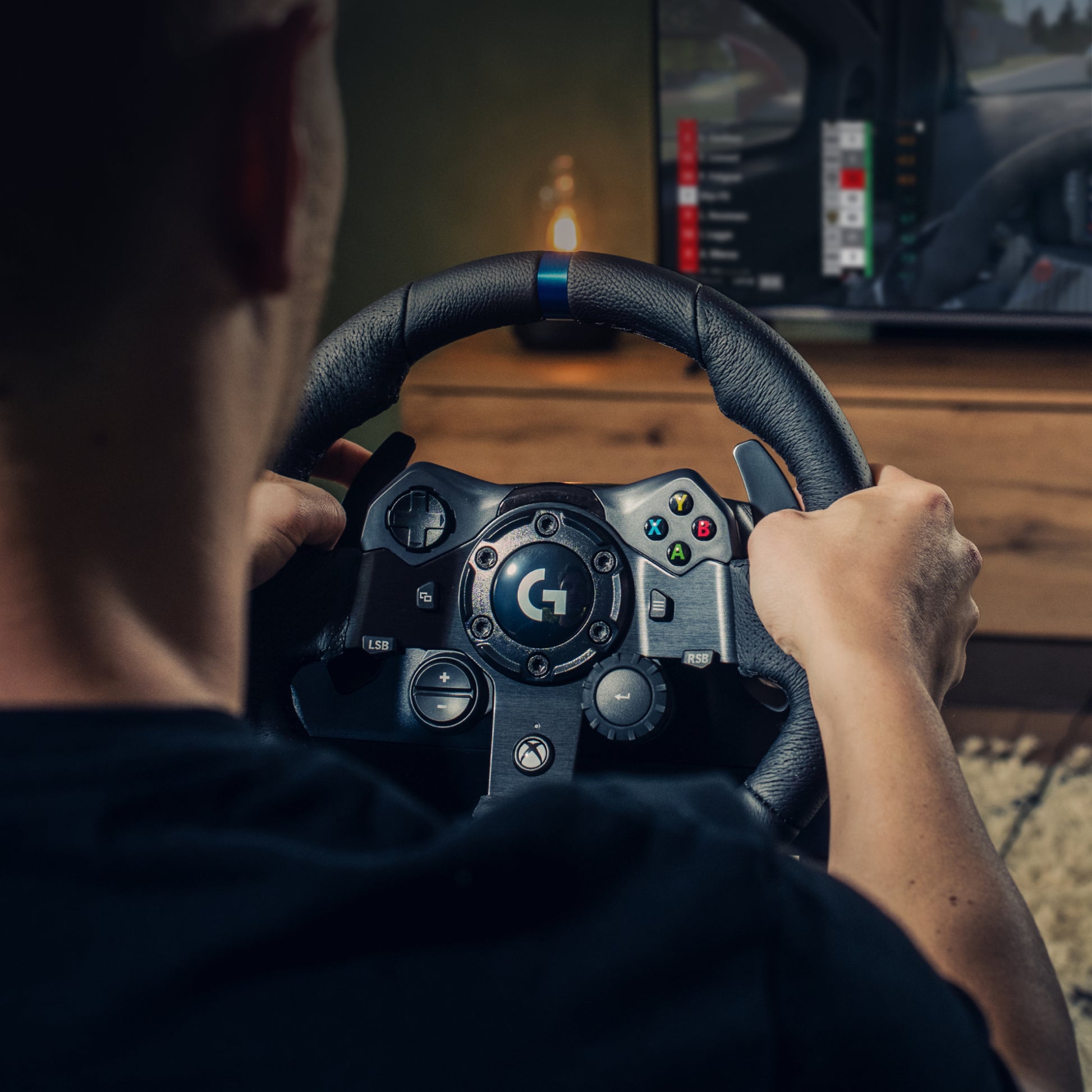 Logitech G G923 – Lenkrad & Pedale – 900° & Force-Feedback – USB (kabelgebunden) – Schwarz – für PC & Xbox