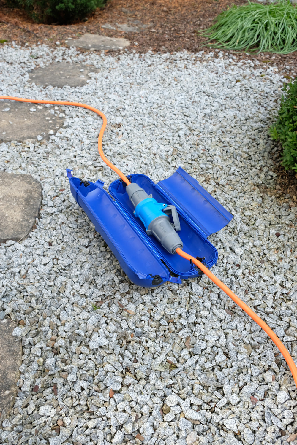 Brennenstuhl Adapterkabel, IEC60309 16 A zu IEC60309 16 A, IP44 – für H07RN‑3G2.5-Kabel – Blau