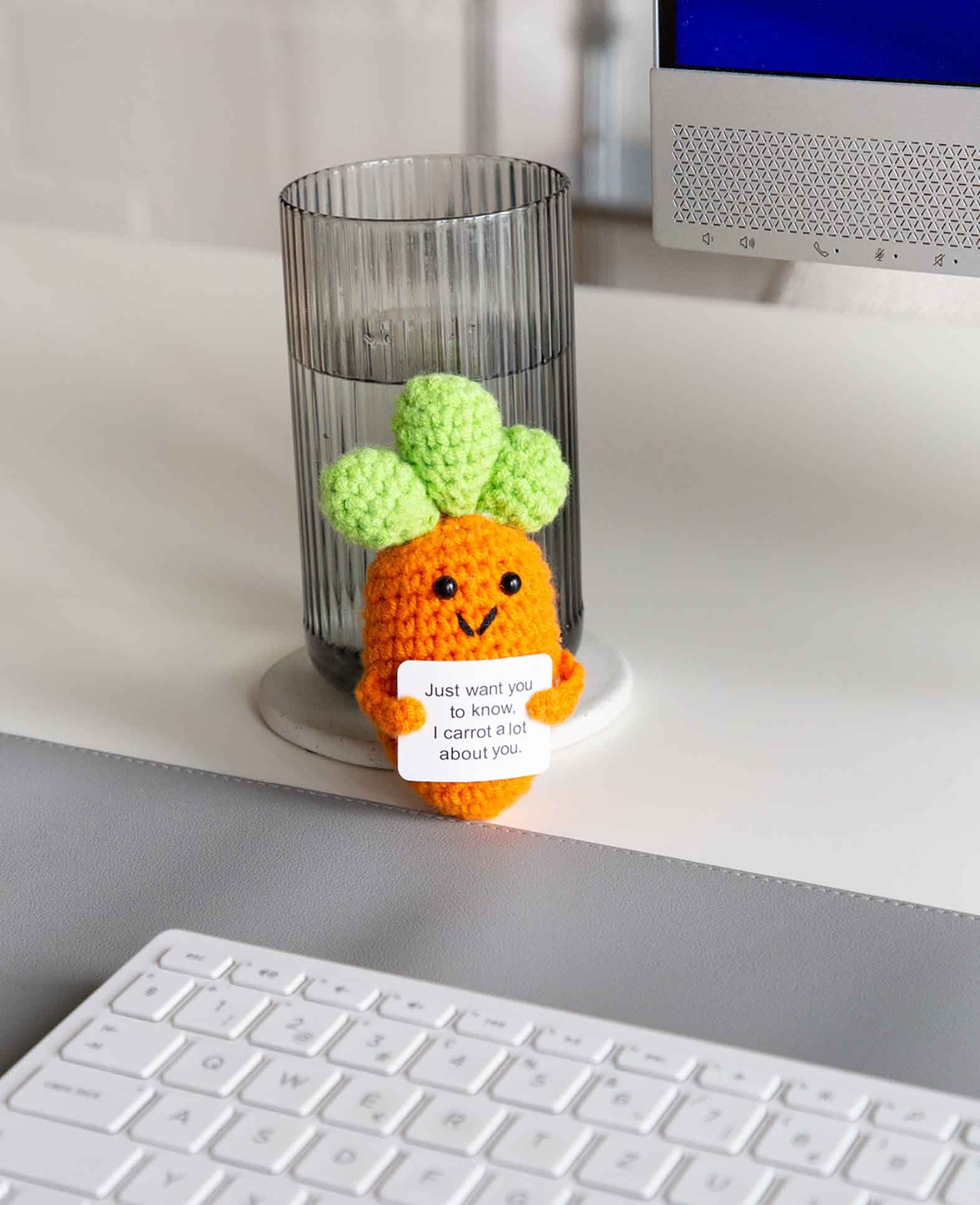 I am Creative Plüschtier Positive Carrot – 11,5 cm – mehrfarbig