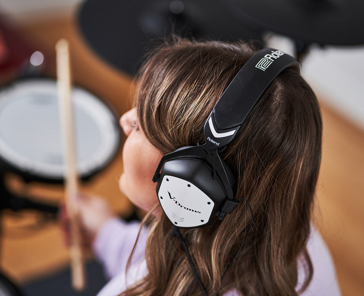 Roland VMH-D1 – Over-Ear Studiokopfhörer – geschlossen, 3,5 mm – schwarz, 32 Ω