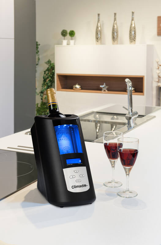 Climadiff Weinkühler ECHANSON2 – 13,5 × 26,5 × 24,5 cm, Schwarz, für 1 Flasche, 5–18 °C, Innenbeleuchtung, Dis