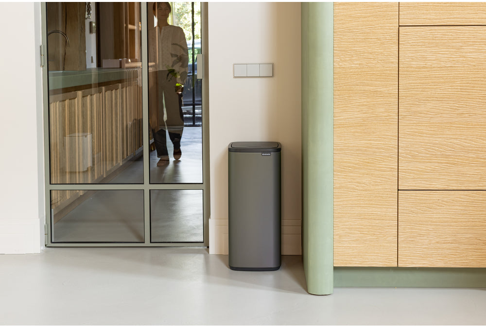 Brabantia Papierkorb – 30 l – Stahl, platin – B × H 280 × 650 mm