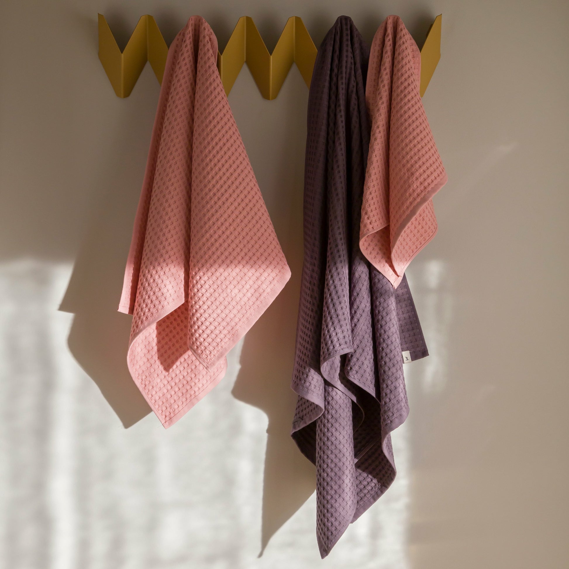 Möve Piqué Duschtuch – 70 × 140 cm, Grau, 100% Baumwolle, 350 g/m², OEKO-TEX