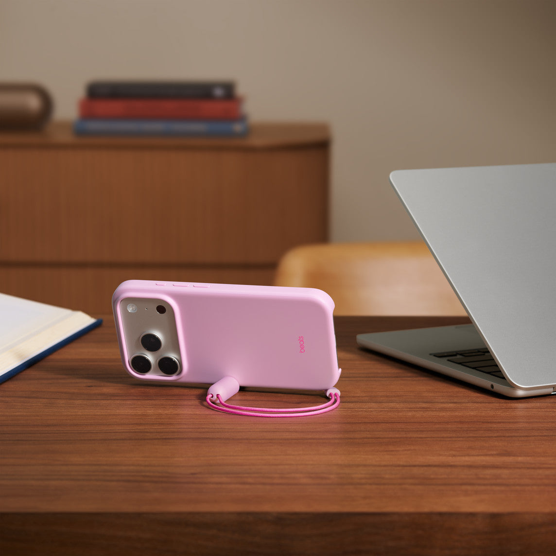 Apple Backcover – für Apple iPhone 17 Pro – rosa – PC – mit Ständer