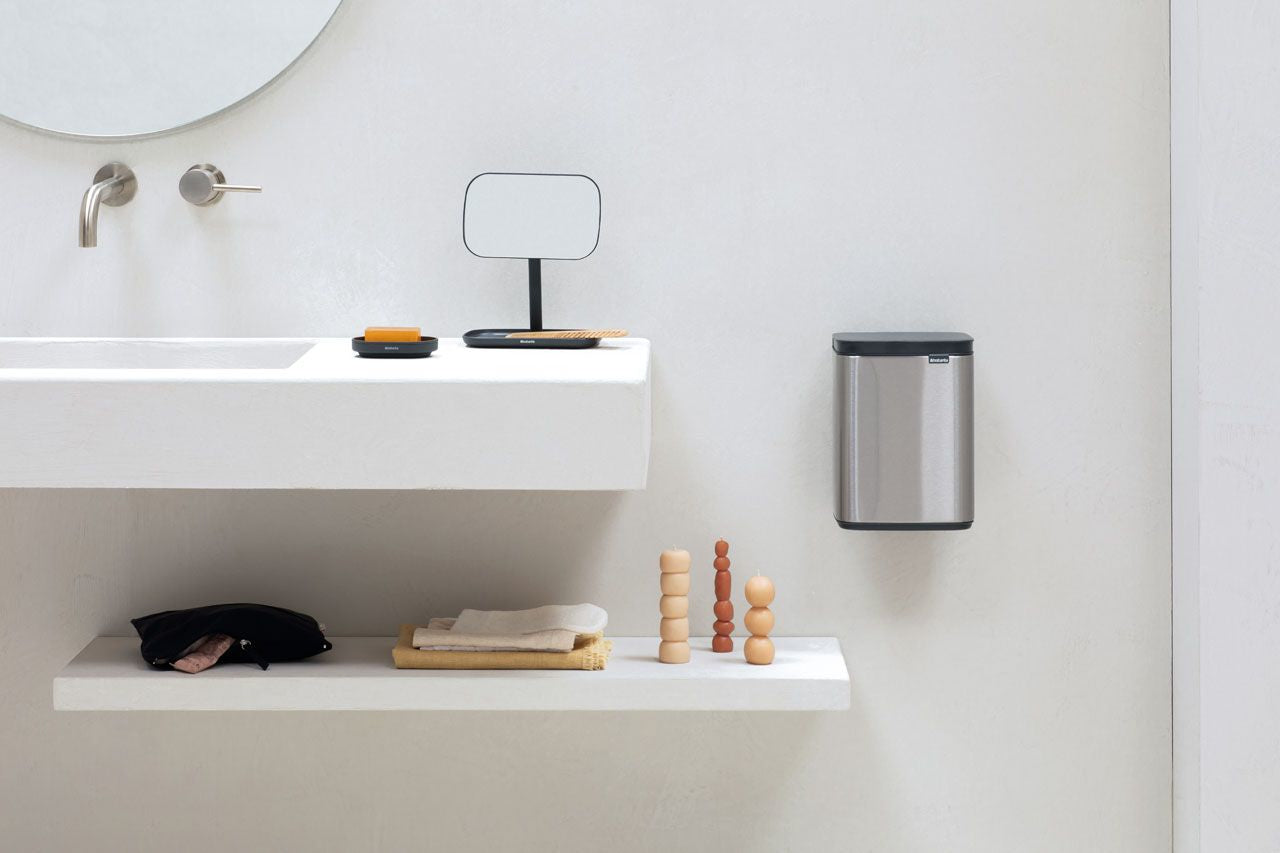 Brabantia Kosmetikeimer Bo – 4 l – Stahl, rechteckig – silber matt – Soft-Close, Anti-Fingerprint