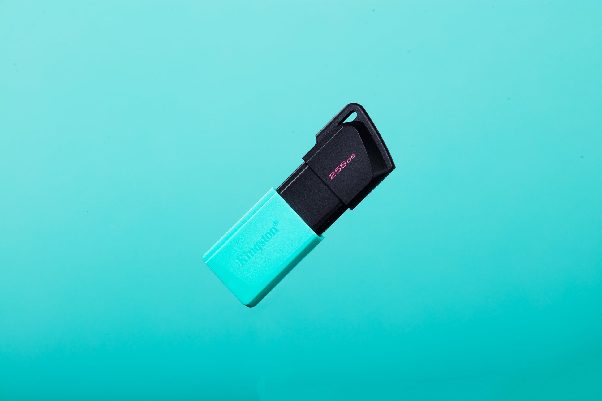 Kingston Technology Kingston DT Exodia M USB-Stick – 256 GB, USB 3.2 Gen 1, Schwarz + Türkis