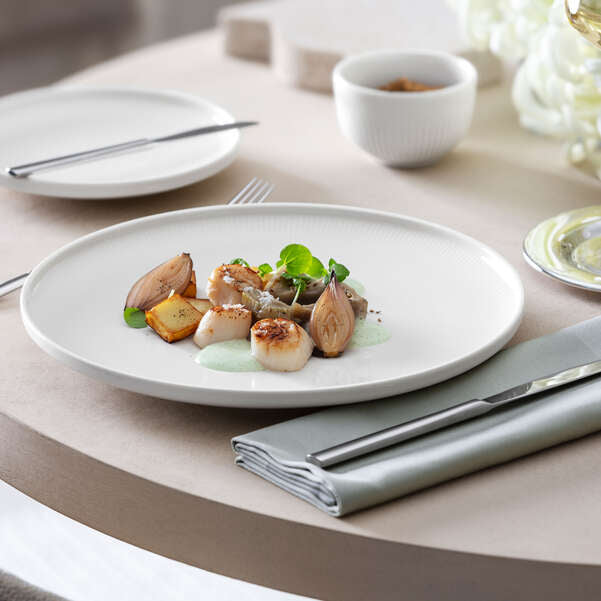 Villeroy & Boch Afina Speiseteller – Porzellan, weiss, Ø 27,2 cm, mikrowellengeeignet, spülmaschinenbeständig