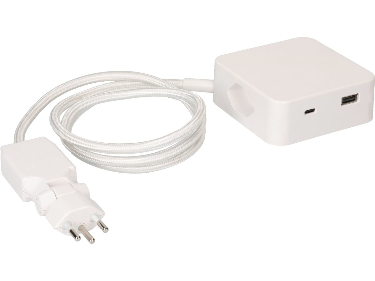 MaxTex Cube Steckdosenleiste – 3 AC-Ausgänge, 1× USB-A + 1× USB-C, 2 m, Magnet, Weiss