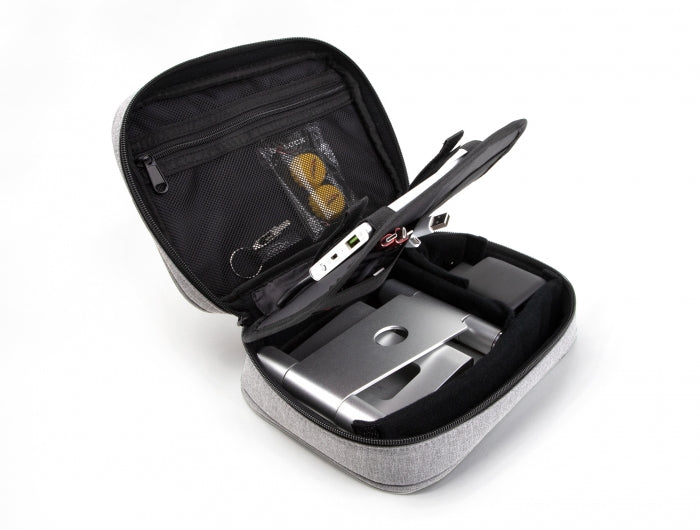 DeLOCK Travel Kit 5 Tablet Edition Zubehörtasche – für Tablets bis 12", silber