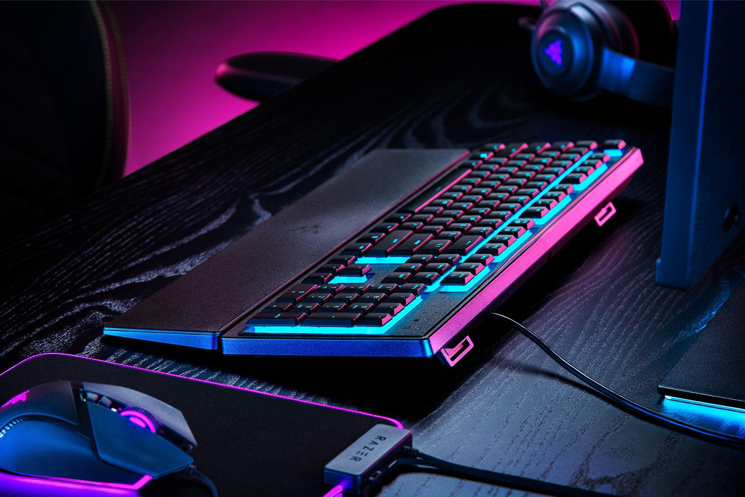 Razer Ornata V3 X – Gaming-Tastatur – Membran – kabelgebunden – USB-A – QWERTZ (CH) – RGB