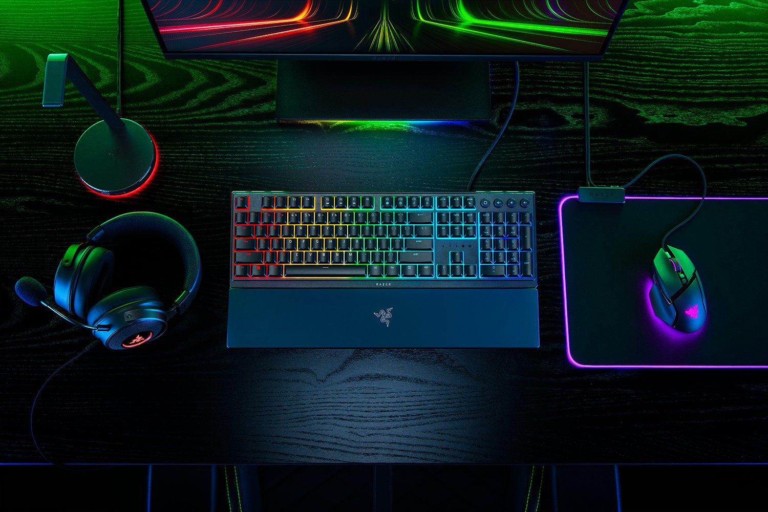 Razer Ornata V3 – Gaming-Tastatur – Mecha-Membran, kabelgebunden – RGB – QWERTZ (CH) – mit Handballenauflage
