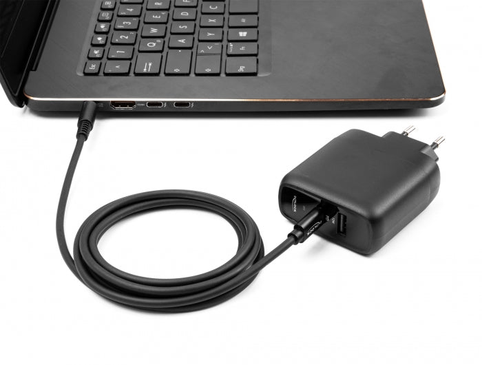 DeLOCK USB-C zu 5,5 × 2,5 mm Kabel – 1,5 m, 20 V – Schwarz