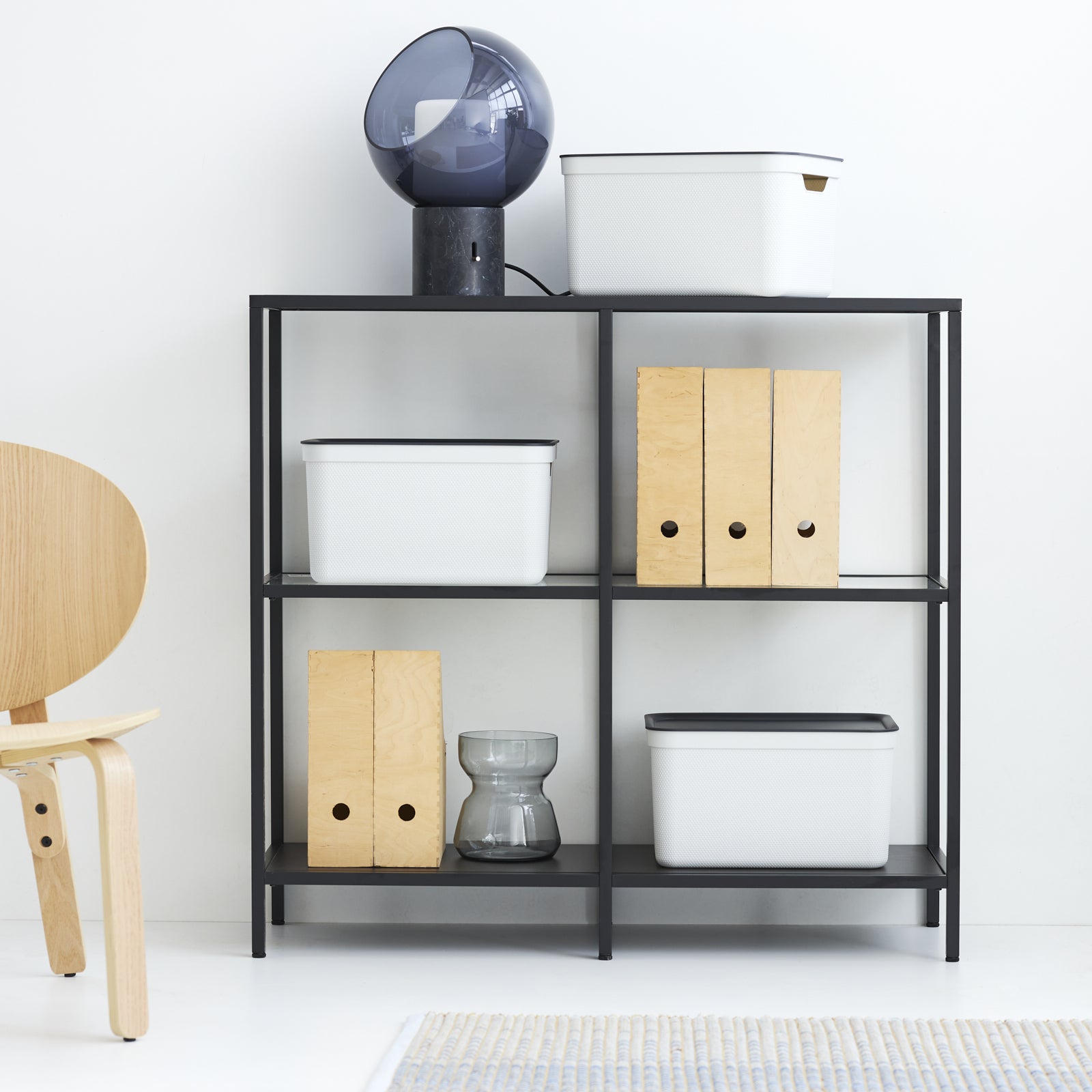 Rotho JIVE Aufbewahrungsbox 16 l (mit Deckel) – Recycling-Kunststoff – Weiss – für A4