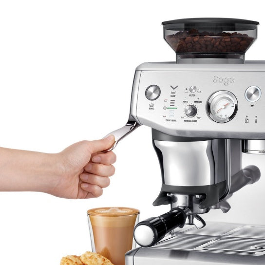 Sage Barista Impress Espressomaschine (Siebträger) – 9 bar, 2 l, Milchaufschäumer, Schwarz