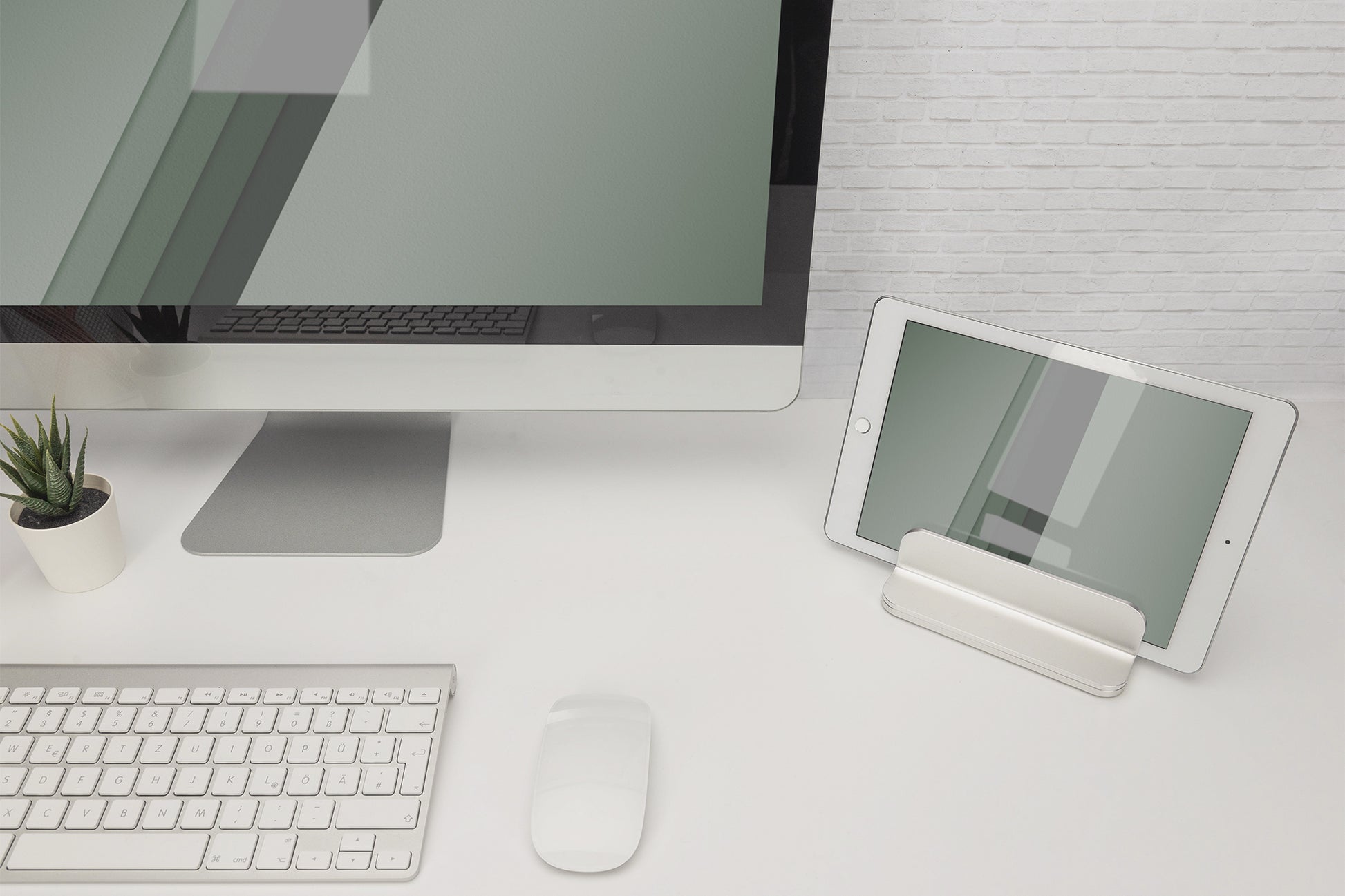 Digitus Laptop-Ständer – Vertikal, Traglast 10 kg – Silber