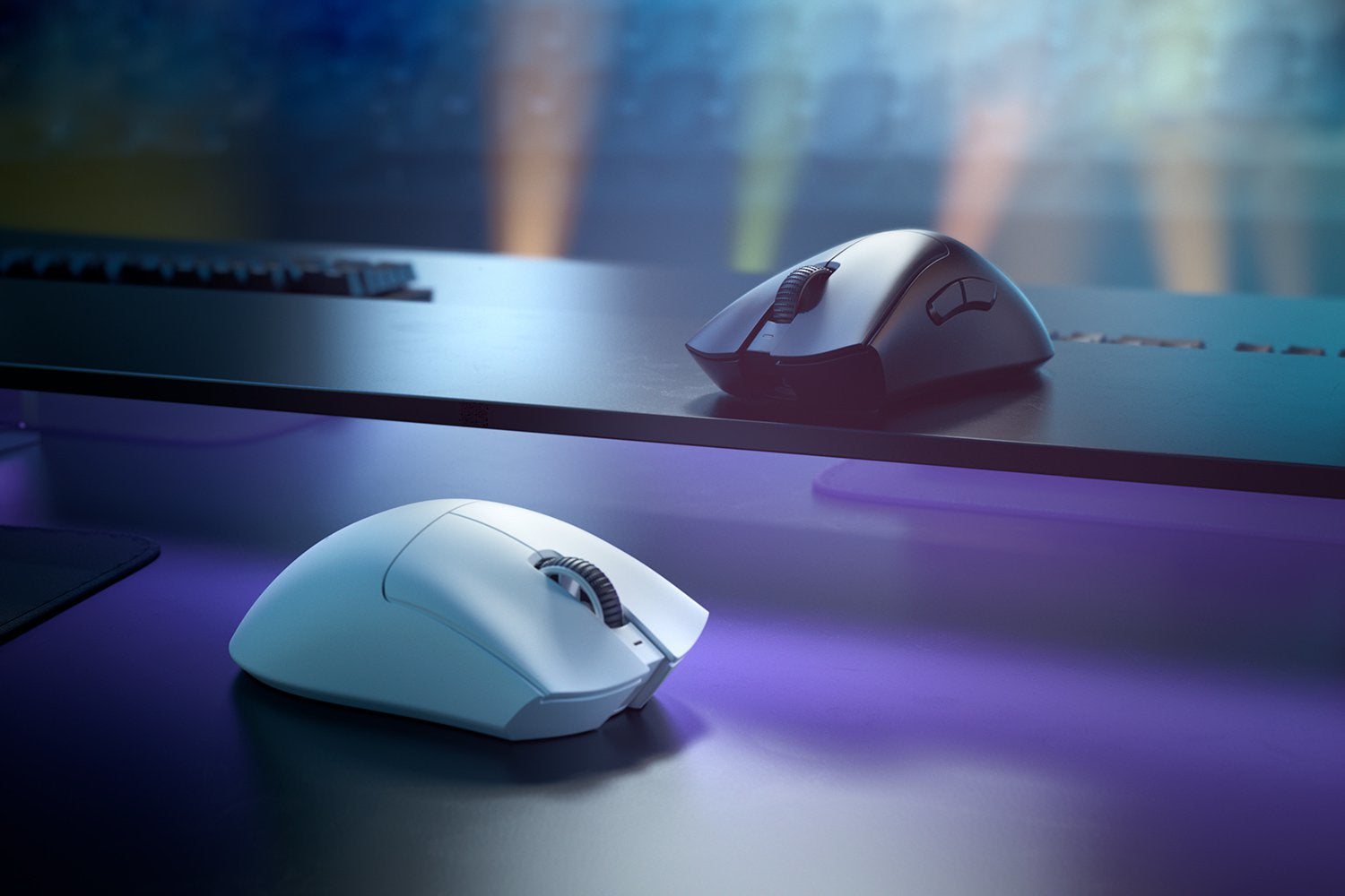 Razer DeathAdder V3 Pro Gaming-Maus – kabellos, USB-A, 30'000 dpi, 1'000 Hz, 5 Tasten, für Rechtshänder, umschaltbar