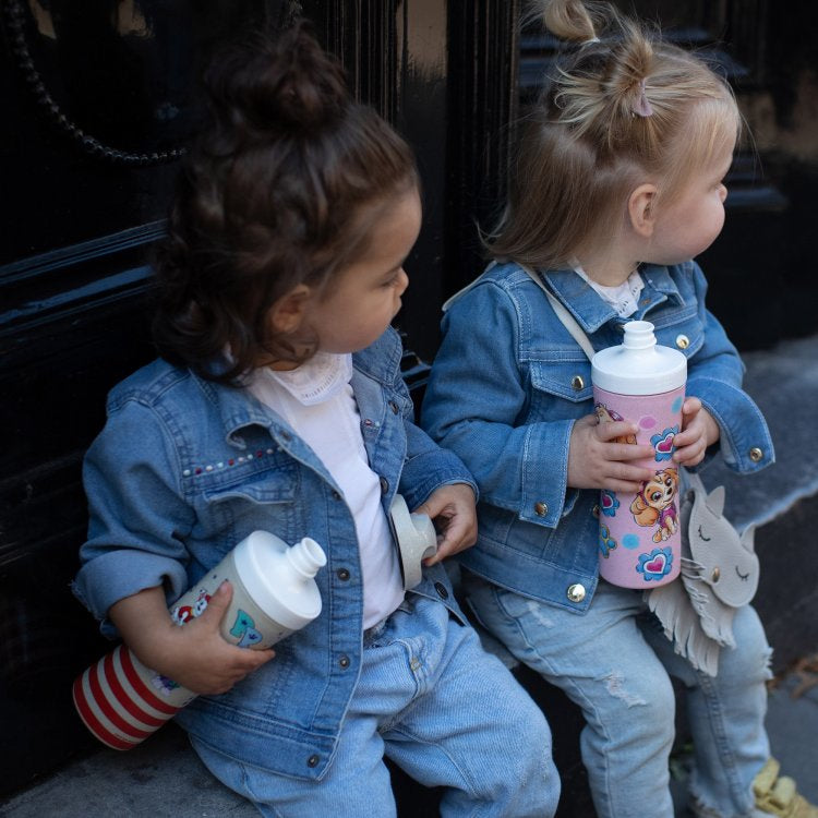 Koziol OASE Kindertrinkflasche 425 ml – BPA-frei, biozirkulärer Kunststoff, Schraubdeckel, Paw Patrol