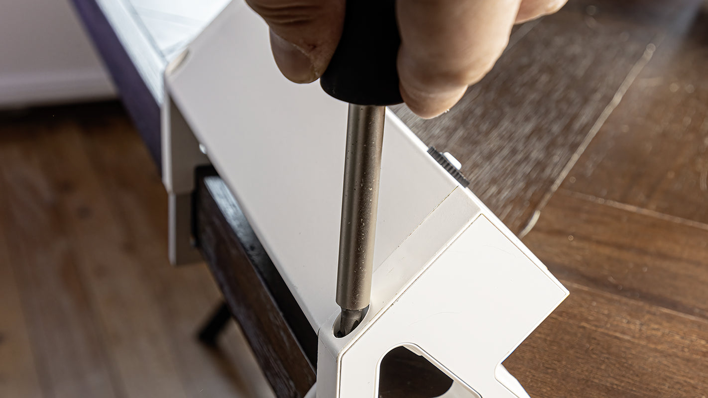 Steffen Steckdosenleiste, 2×T13, 2×USB, mit Schalter, 1,5 m, Eingang T12 – Weiss