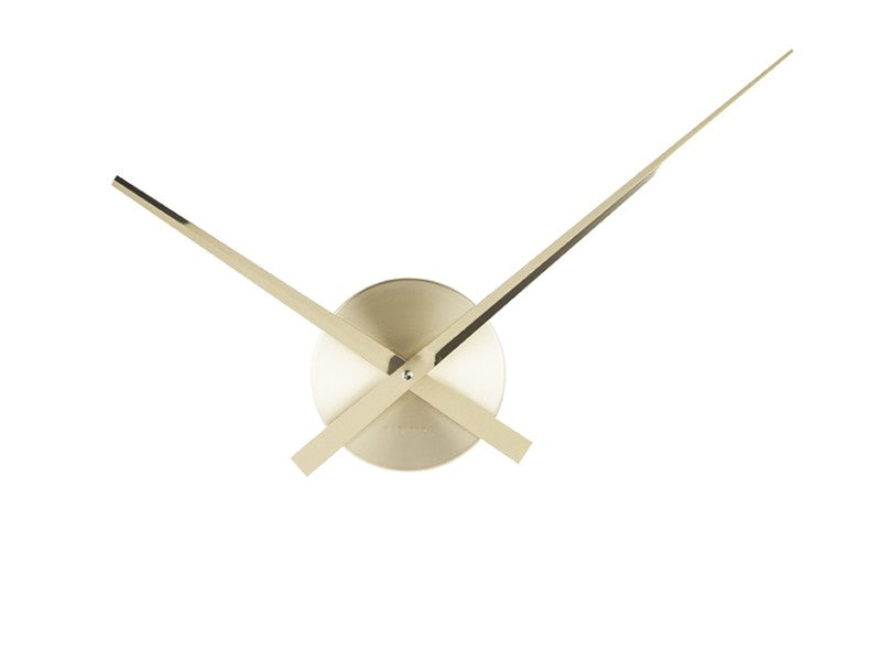 Karlsson Little Big Time Mini Wanduhr – Analog, Lautlos, Ø 44 cm, Gold, Aluminium