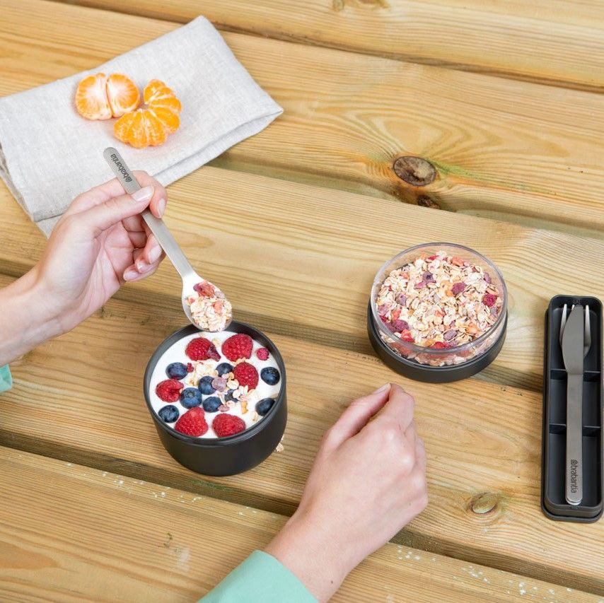 Brabantia Müeslischale Make & Take – 0,5 l, Ø 11,0 cm, Kunststoff, Dunkelgrau, mit Deckel, auslaufsicher