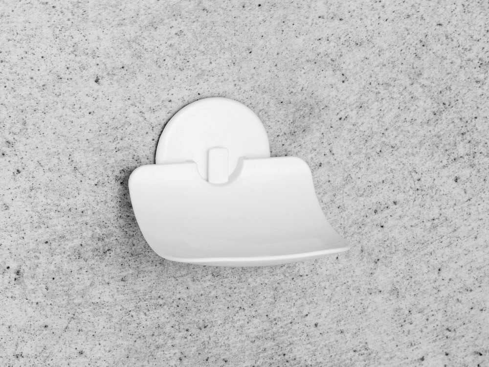 WENKO Seifenhalter (Wand) Sora – Kunststoff, Wandmontiert, 11,5×10,5×8 cm, Weiss
