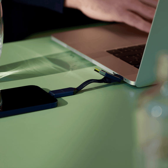 Rolling Square USB-Adapter USB-A auf USB-C – USB 2.0 (480 Mbps) – Metallverstärkt, TPU-Mantel – Schwarz