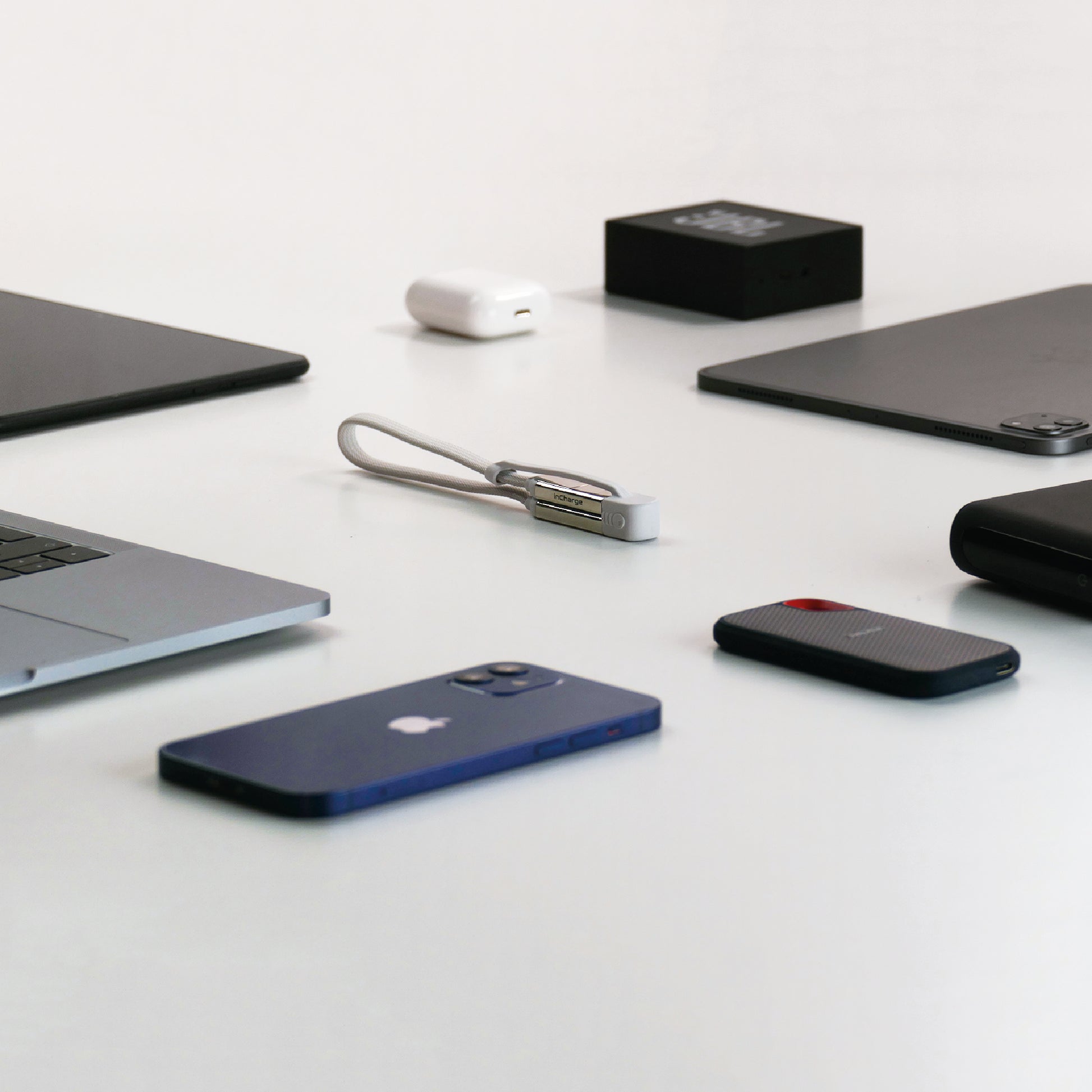 Rolling Square USB-Kabel, USB-C zu Lightning, 0,3 m, USB 2.0, Lade-/Datenkabel, für iPad, iPhone, iPod