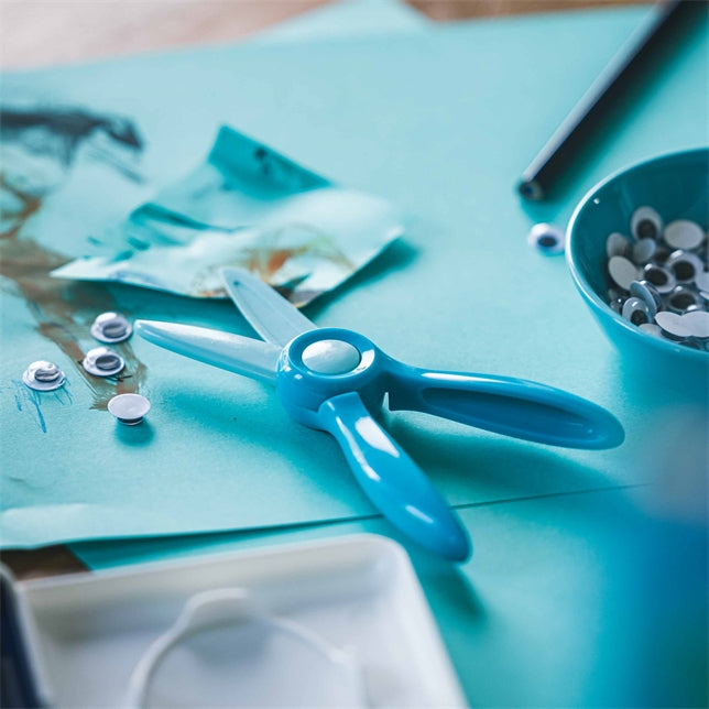 Fiskars Kinderschere, für Rechts- und Linkshänder – Kunststoff, federunterstützter Übungshebel, Blau