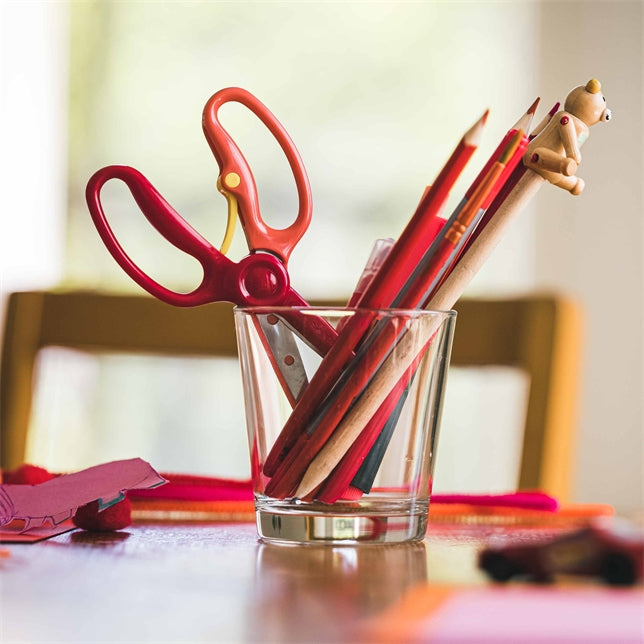 Fiskars Kinderschere 8,6 cm, abgerundet, für Rechts- und Linkshänder – Metall – Rot